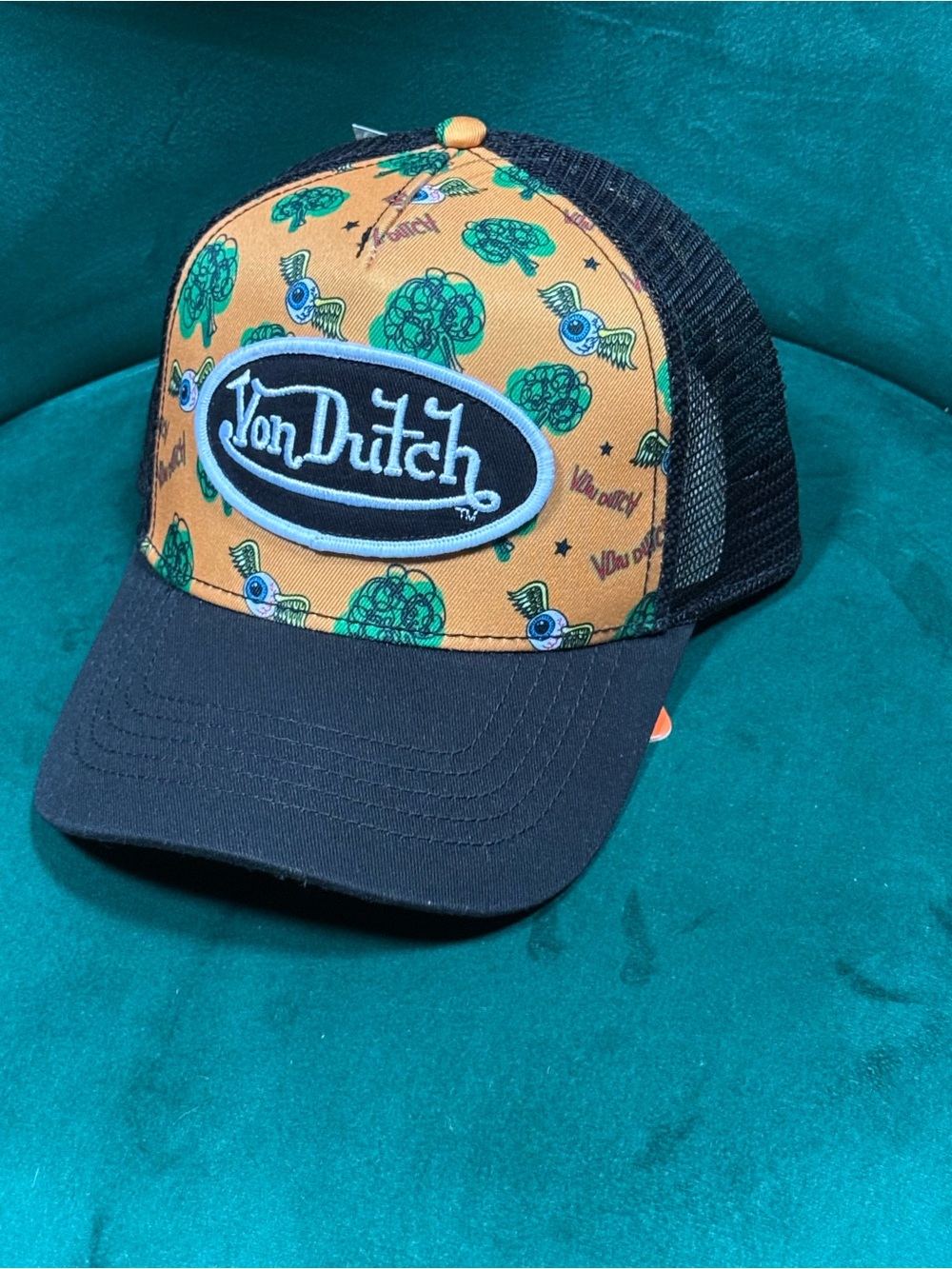 Von Dutch “Nature” Orange & Black Trucker Cap *** NEW W TAGS